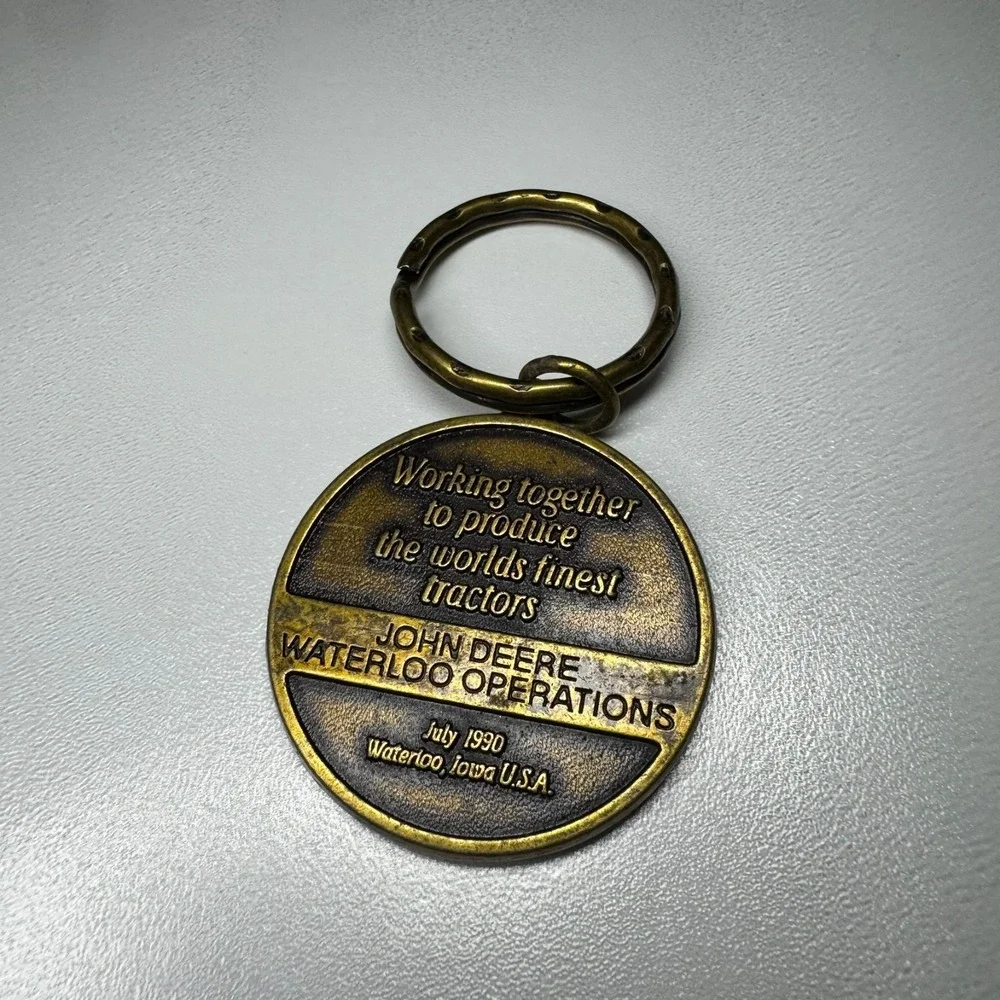 Vintage 1990 John Deere Keychain Key Ring‎ Waterloo Operations Iowa USA